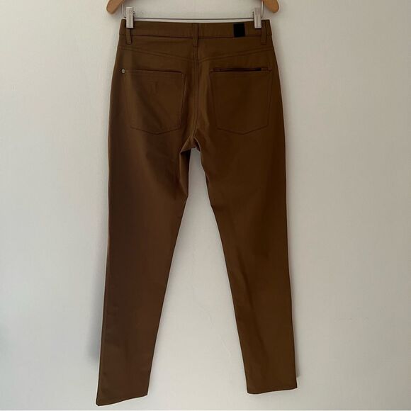 Vuori NWOT Meta Pants Athletic Slim Tobacco Size 28 X 30 - Picture 5 of 9